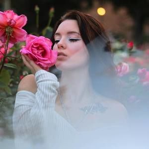 Meet your Posher, Meaghan